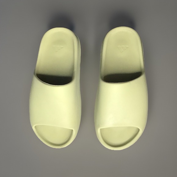 yeezy slides Resin size 9 - Picture 7 of 9